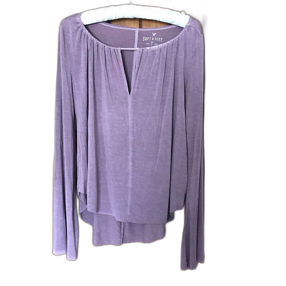 American Eagle Soft Sexy Top Size S Lavender Hi Lo Hem Round Neck L/S Tee EEUC